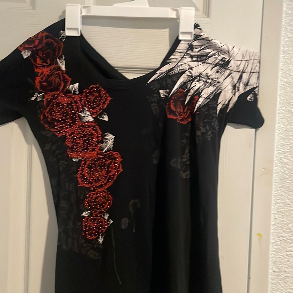 Infamous shirt size L
